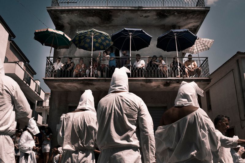 © Roberto Boccaccino - Hundreds of thousands turned out for the final procession of a traditional penitential rite.