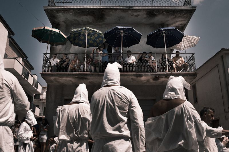 © Roberto Boccaccino - Hundreds of thousands turned out for the final procession of a traditional penitential rite.
