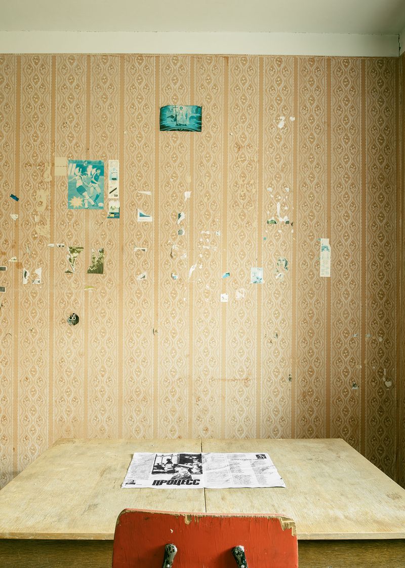 © Connor Daly - Image from the Pyramiden photography project