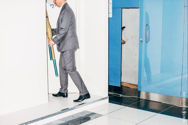 © Nikita Teryoshin, from the series Nothing Personal - The Back Office of War