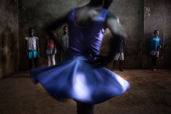© Fredrik Lerneryd, from the series Slum Ballet (2018 Professional Competition winner)
