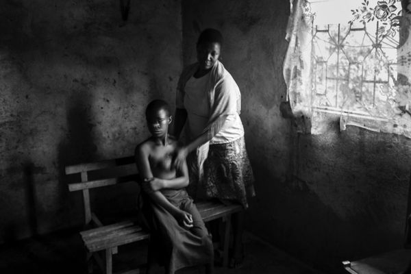 © Heba Khamis, from the series Banned Beauty (Second Prize winner)