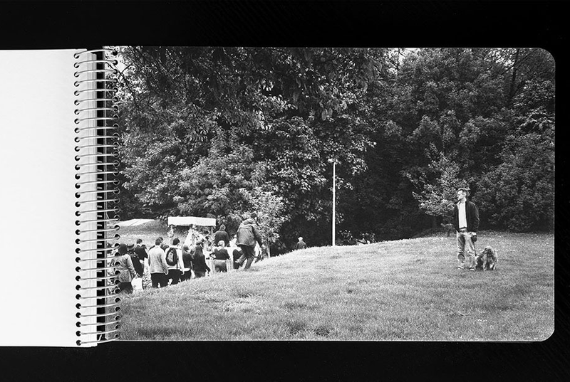 © Pablo Casino, spread from the book Barespagnol (PHotoEspaña Photography Book Awards 2017 winner)