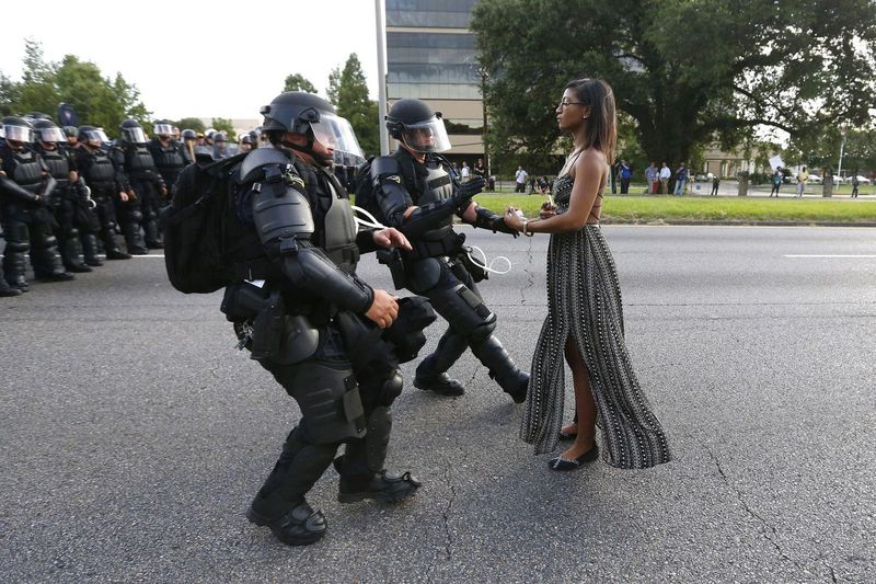 © Jonathan Bachman (1st prize singles, Contemporary Issues, 2017 World Press Photo Contest)