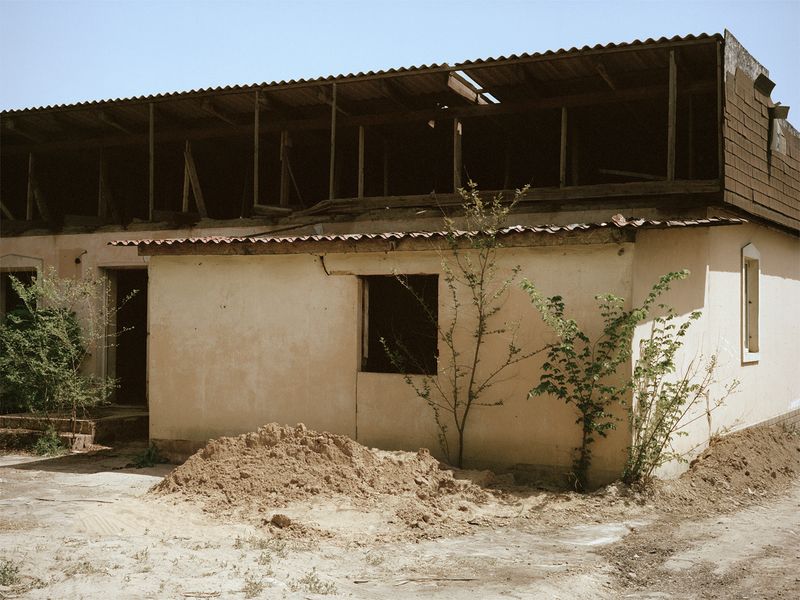 © Alina Bobrova - Abandoned House.