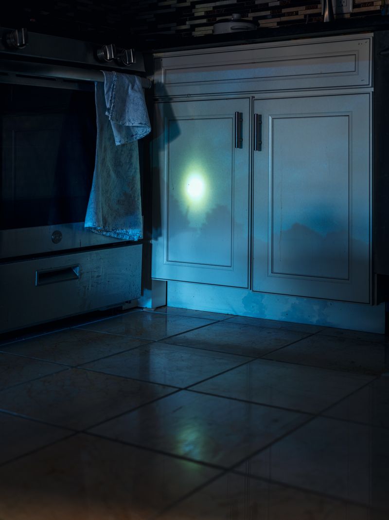 © Jiayue Yu - Image from the Afterimages photography project