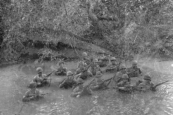 © Alfredo J. Martiz J. - Image from the Bombas no detonadas photography project