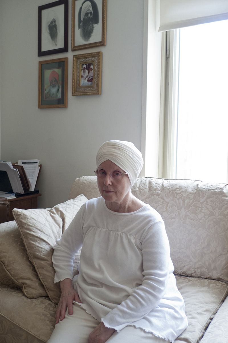 © Lorna Stovall - Image from the The Neighbors Project photography project