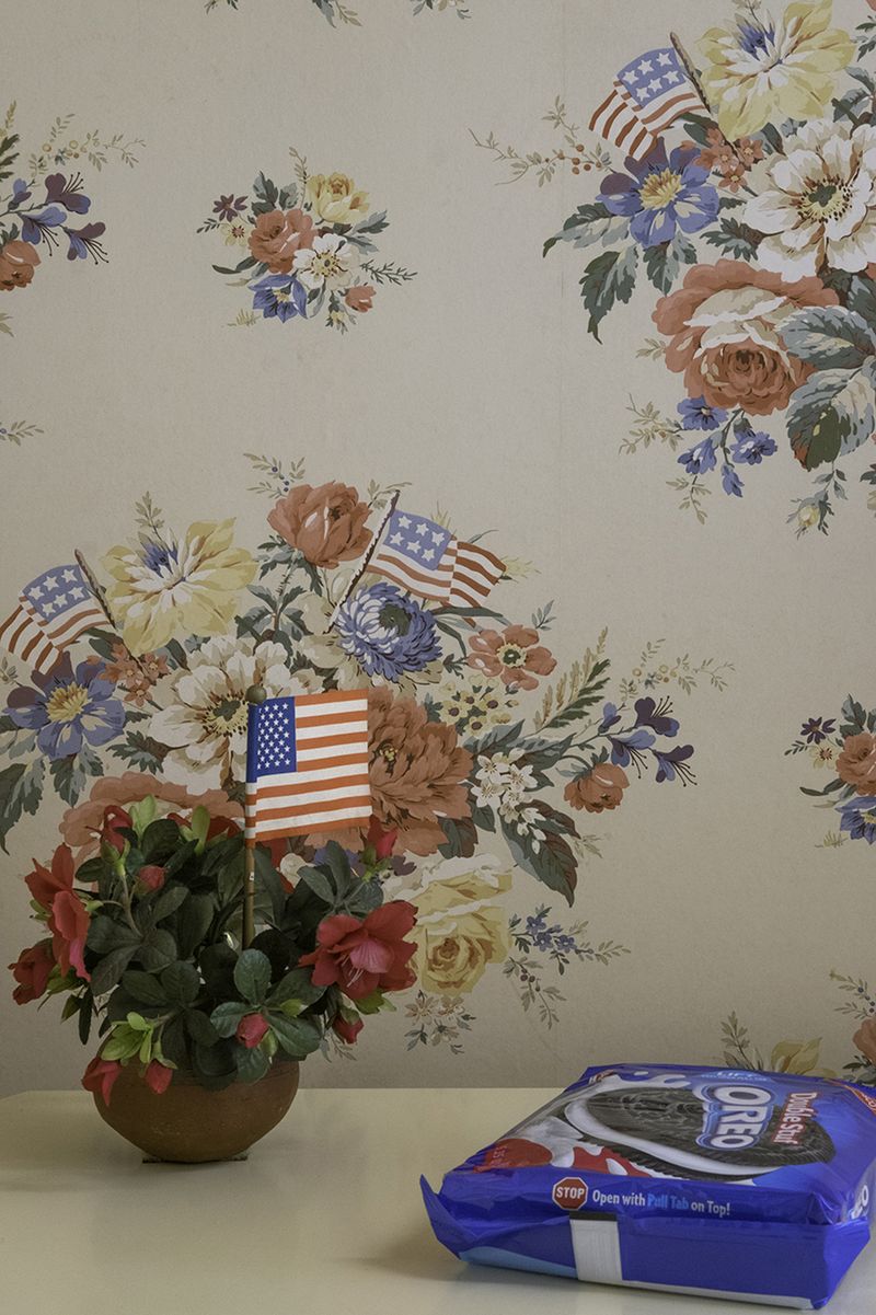 © Lorna Stovall - Image from the The Neighbors Project photography project