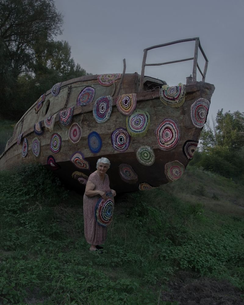 © Carolina Dutca and Valentin Sidorenko - Image from the Apă photography project