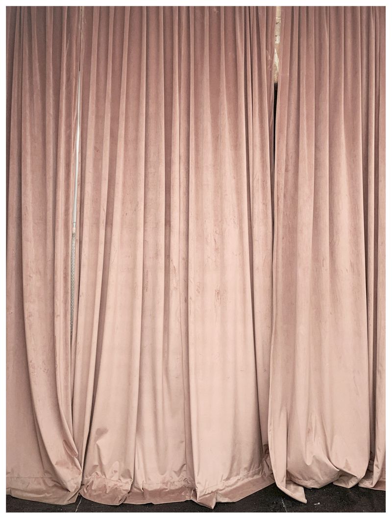 © info@maudearsenault.com Arsenault - Image from the Resurfacing, 2023 photography project