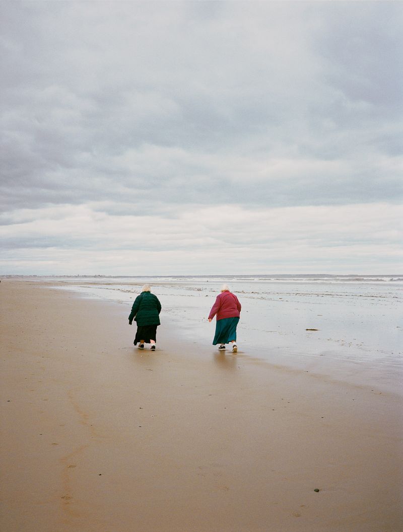 © info@maudearsenault.com Arsenault - Image from the Entangled photography project