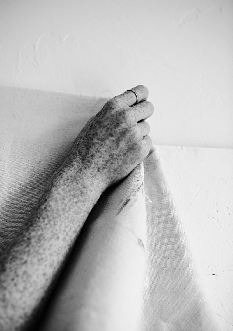 © info@maudearsenault.com Arsenault - Image from the Entangled photography project