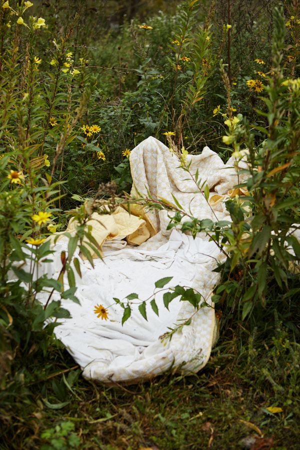 © info@maudearsenault.com Arsenault - Image from the Entangled photography project