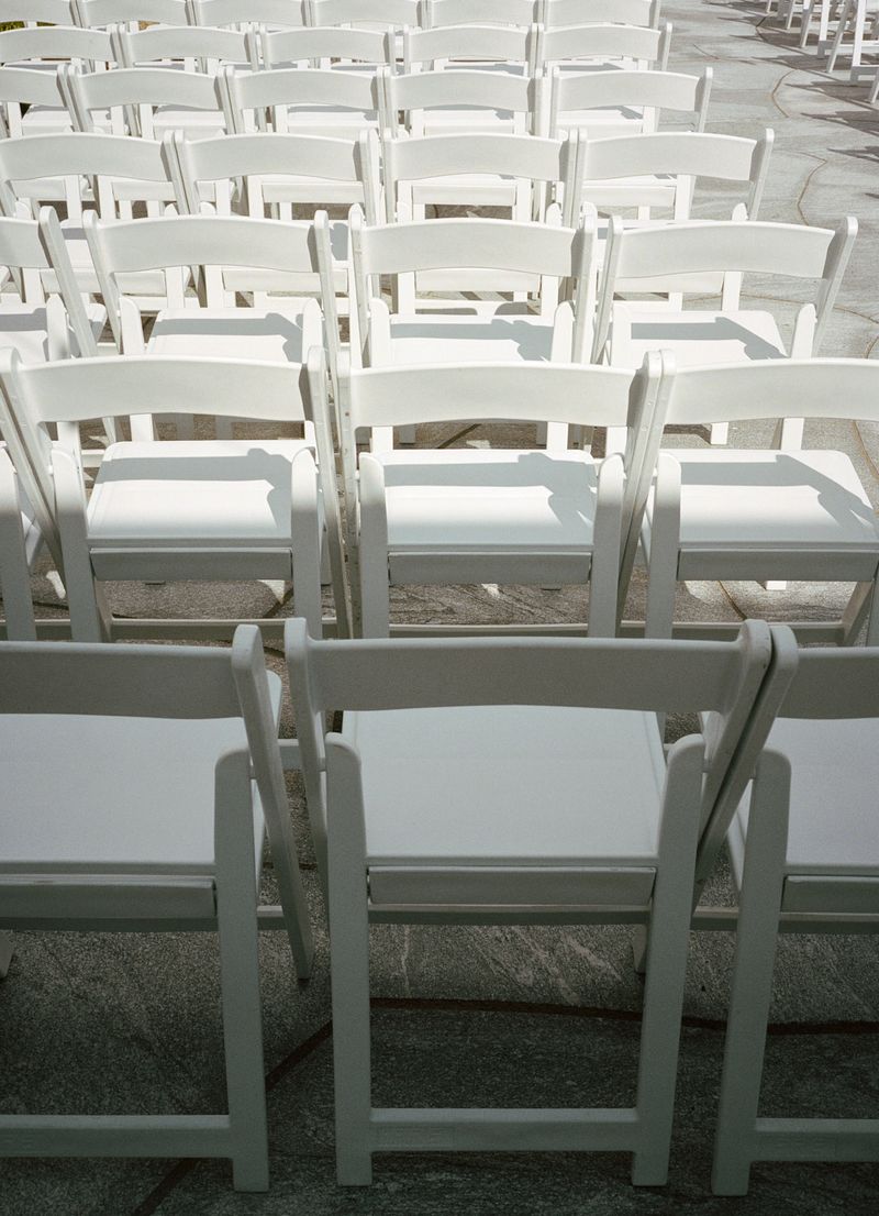 © info@maudearsenault.com Arsenault - Image from the Entangled photography project