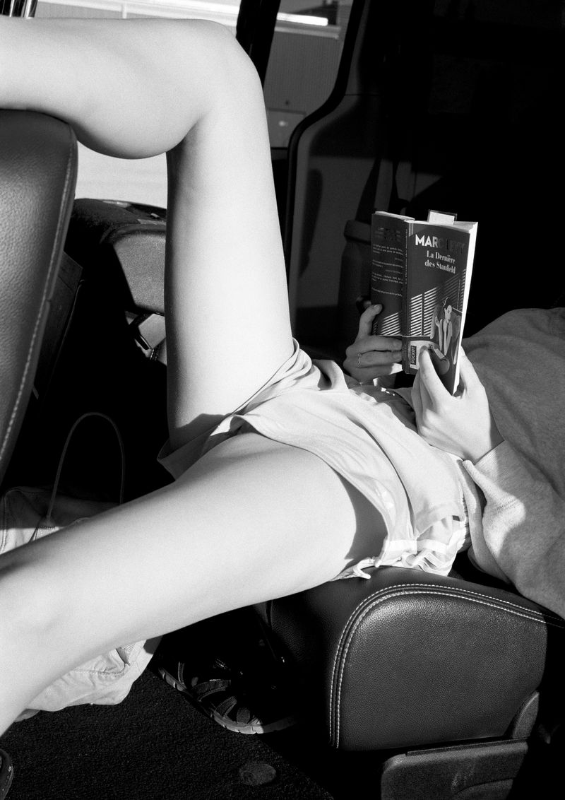 © info@maudearsenault.com Arsenault - Image from the Entangled photography project