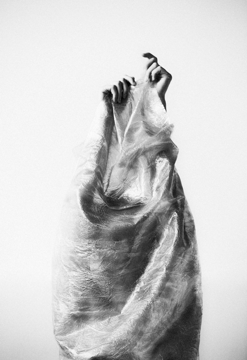 © info@maudearsenault.com Arsenault - Image from the Resurfacing, 2023 photography project