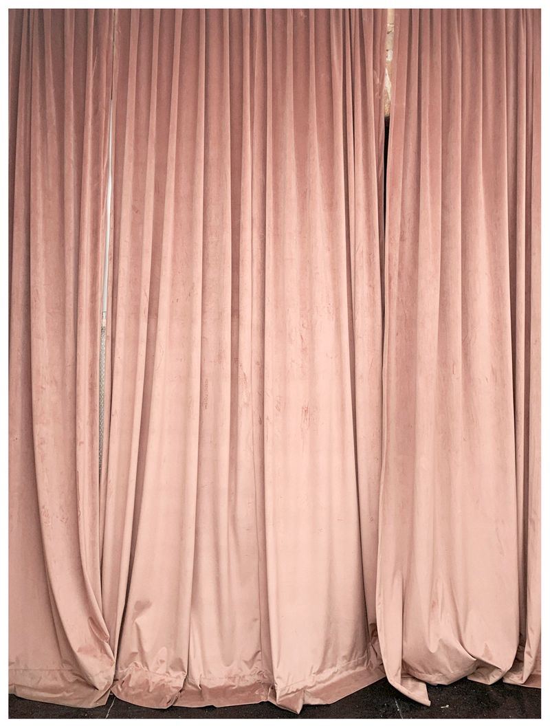 © info@maudearsenault.com Arsenault - Image from the Resurfacing, 2023 photography project