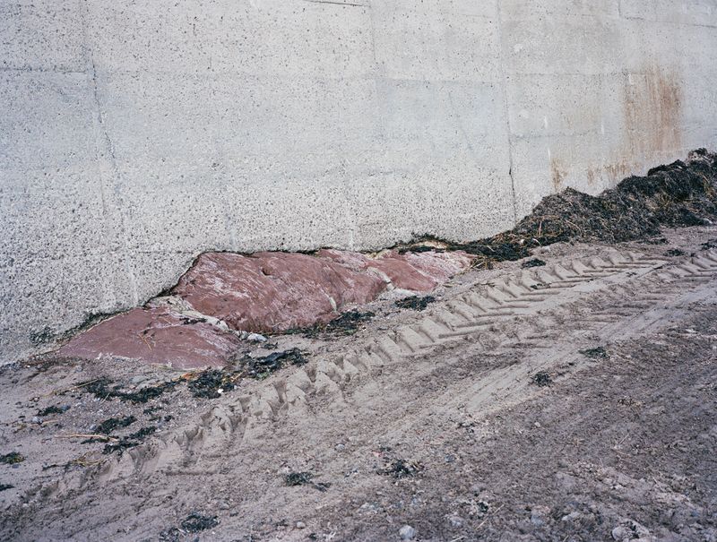 © info@maudearsenault.com Arsenault - Image from the Resurfacing, 2023 photography project