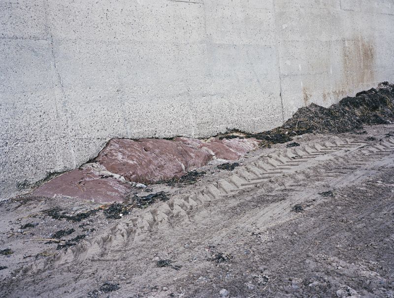 © info@maudearsenault.com Arsenault - Image from the Resurfacing, 2023 photography project