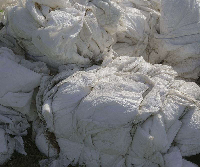 © info@maudearsenault.com Arsenault - Accumulations, 2024