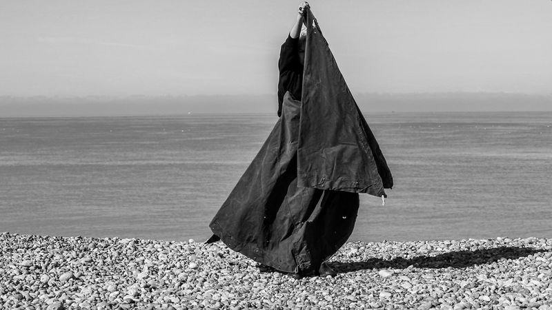 © info@maudearsenault.com Arsenault - Self-erformance en Picardie no2, 2024