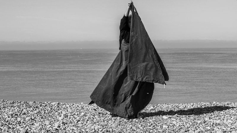© info@maudearsenault.com Arsenault - Self-erformance en Picardie no2, 2024