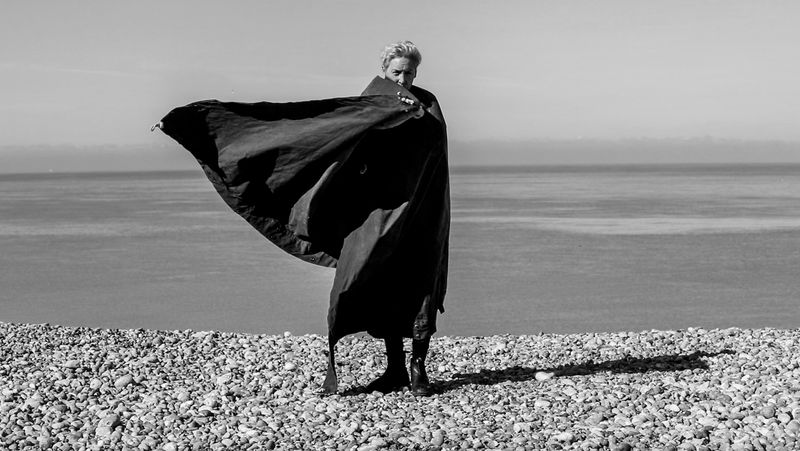 © info@maudearsenault.com Arsenault - Self-erformance en Picardie no1, 2024