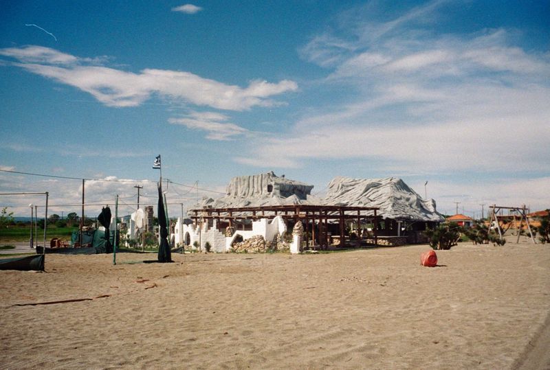 © odysseas tsompanoglou - Image from the Parasiticus photography project