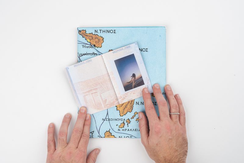 © odysseas tsompanoglou - Image from the Non Cycladia photography project