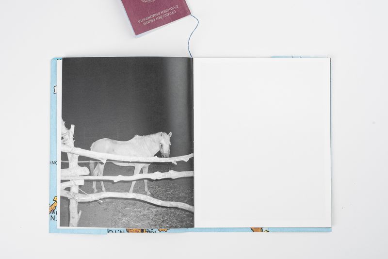 © odysseas tsompanoglou - Image from the Non Cycladia photography project