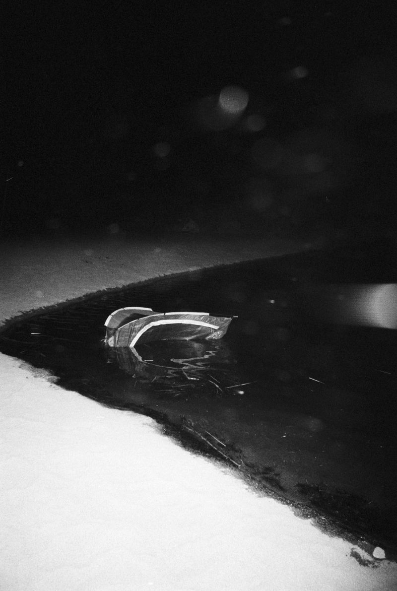 © odysseas tsompanoglou - Image from the Drowning in flames photography project