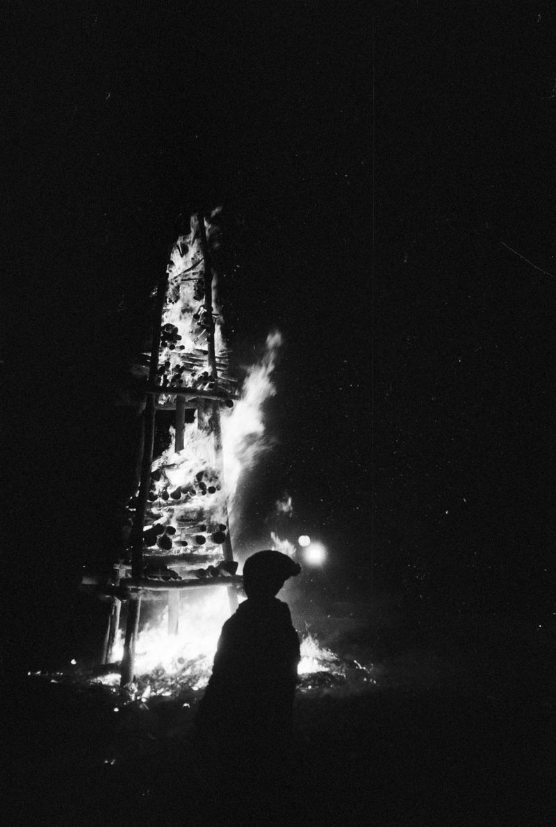 © odysseas tsompanoglou - Image from the Drowning in flames photography project