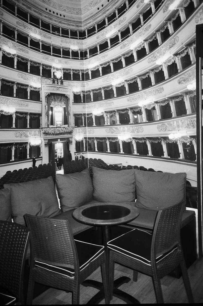 © odysseas tsompanoglou - Image from the Drowning in flames photography project