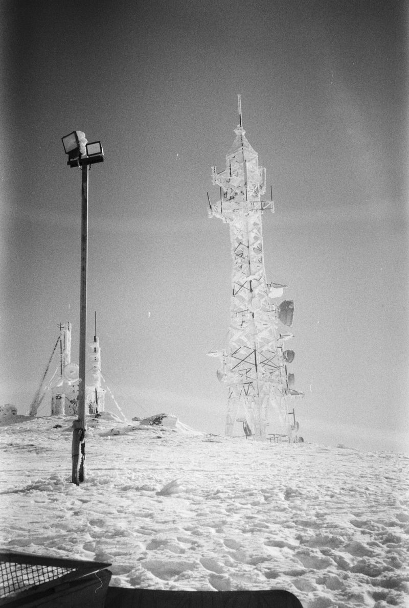 © odysseas tsompanoglou - Image from the Drowning in flames photography project