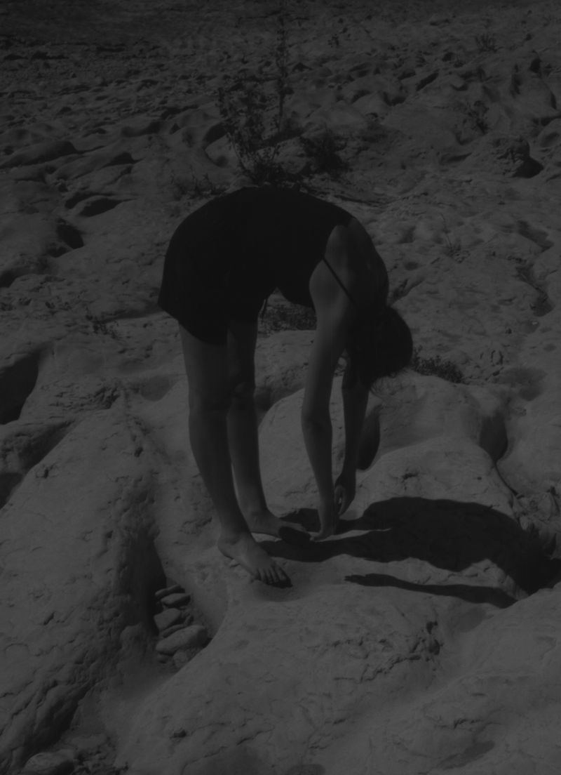 © Eliot Nasrallah - Image from the Les yeux fermés (Eyes Closed) photography project