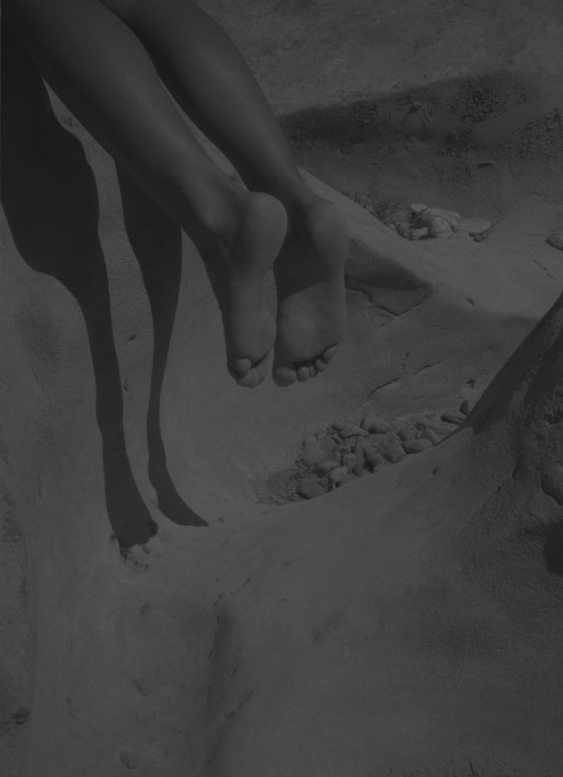 © Eliot Nasrallah - Image from the Les yeux fermés (Eyes Closed) photography project