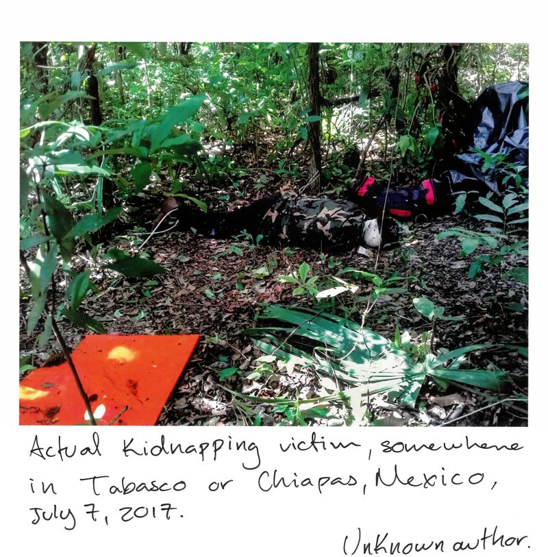 © Arturo Velázquez Hernández - Image from the On the verb "to disappear" photography project