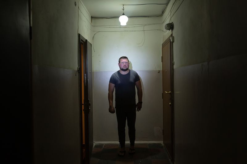 © Nikos Pilos - Image from the Kiev- Life Under Siege photography project