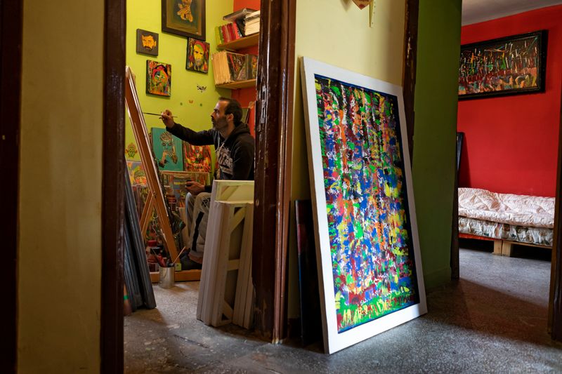 © Nikos Pilos - Image from the THE REFUGE_55 SQUARE METERS photography project