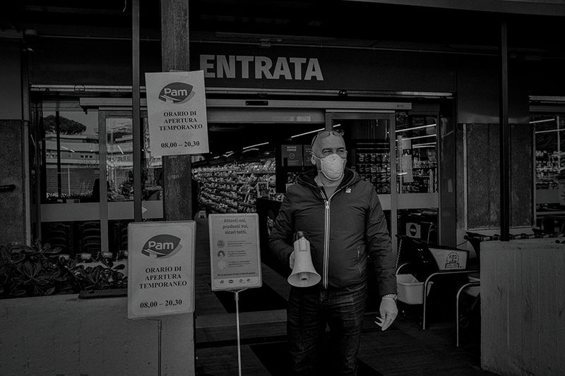 © Paolo Patrizi - Image from the SARS-CoV-2 photography project