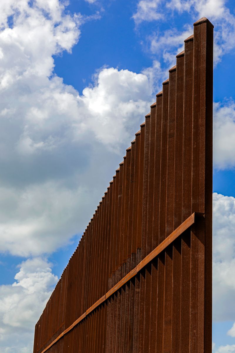 © Francisco Mata - Image from the La línea. photography project