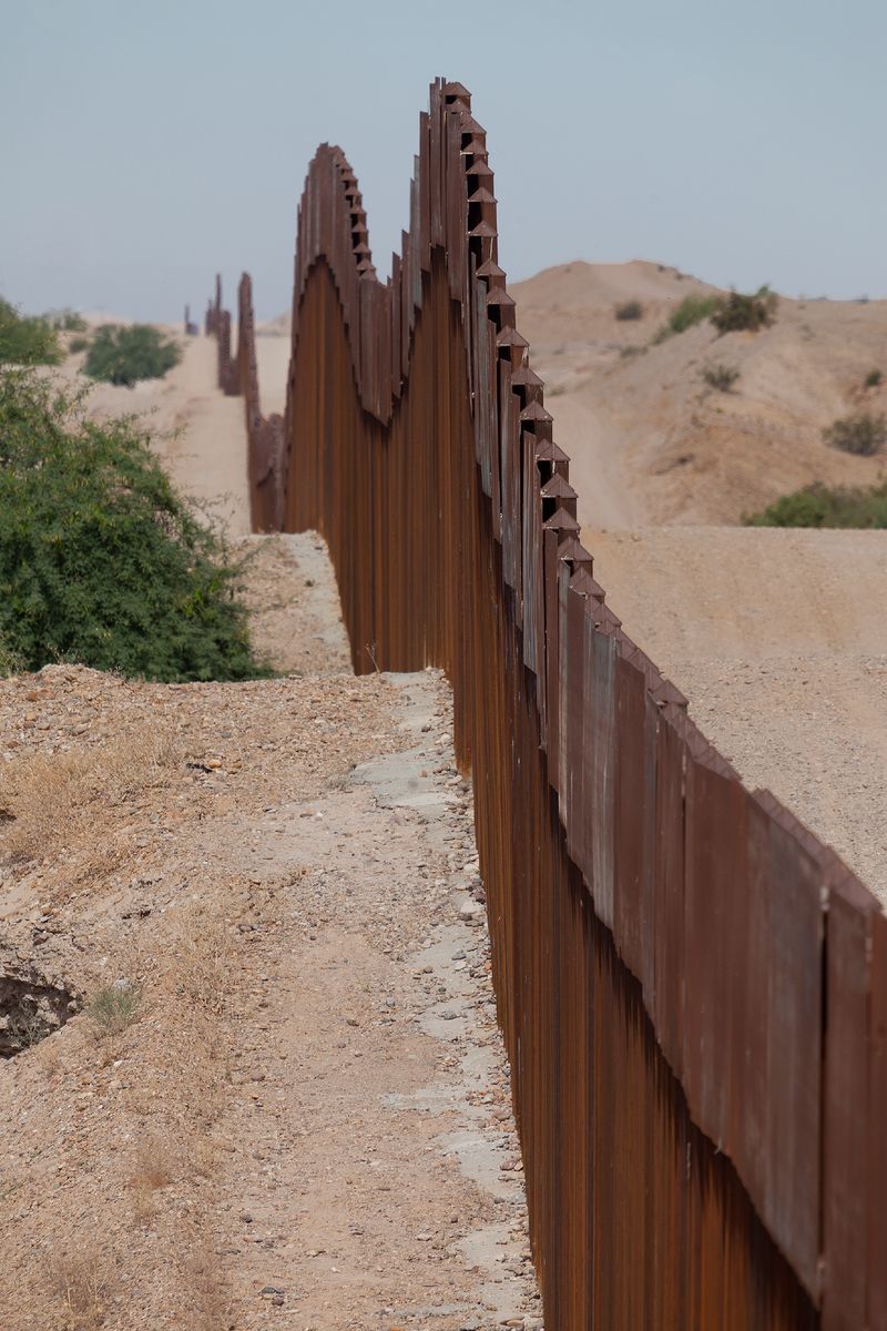 © Francisco Mata - Image from the La línea. photography project