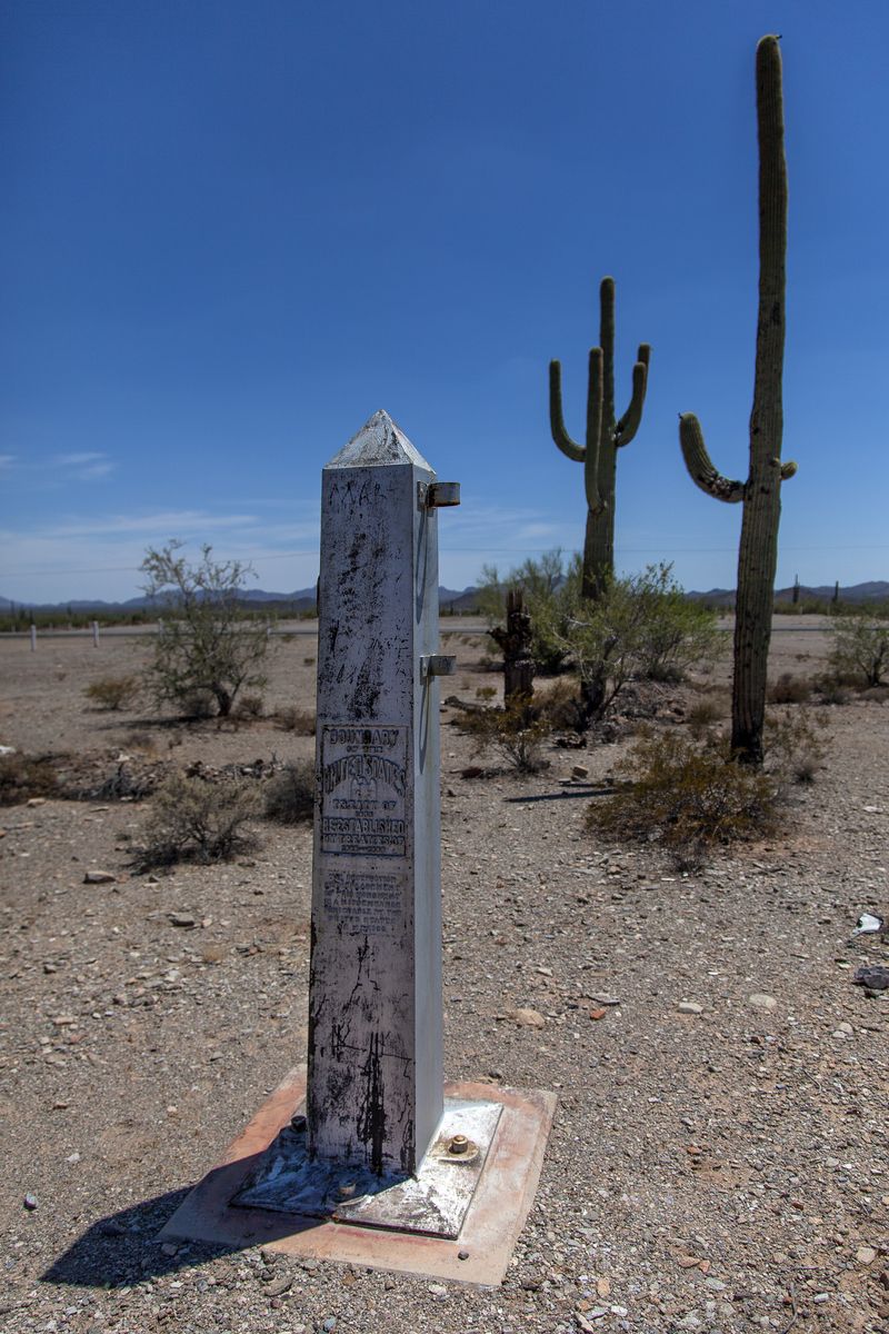 © Francisco Mata - Image from the La línea. photography project