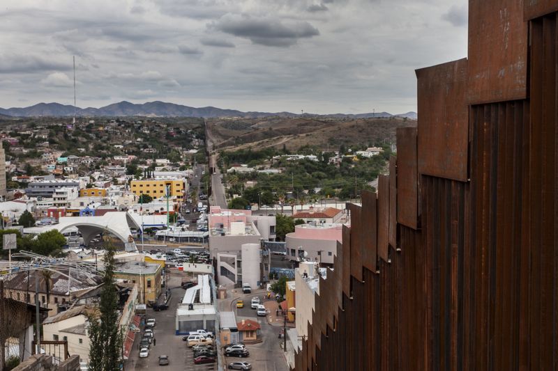 © Francisco Mata - Image from the La línea. photography project