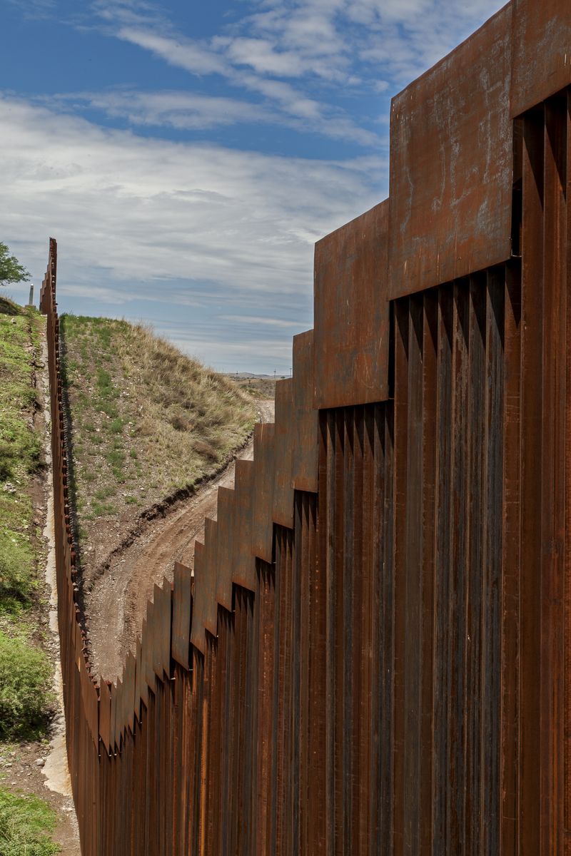 © Francisco Mata - Image from the La línea. photography project