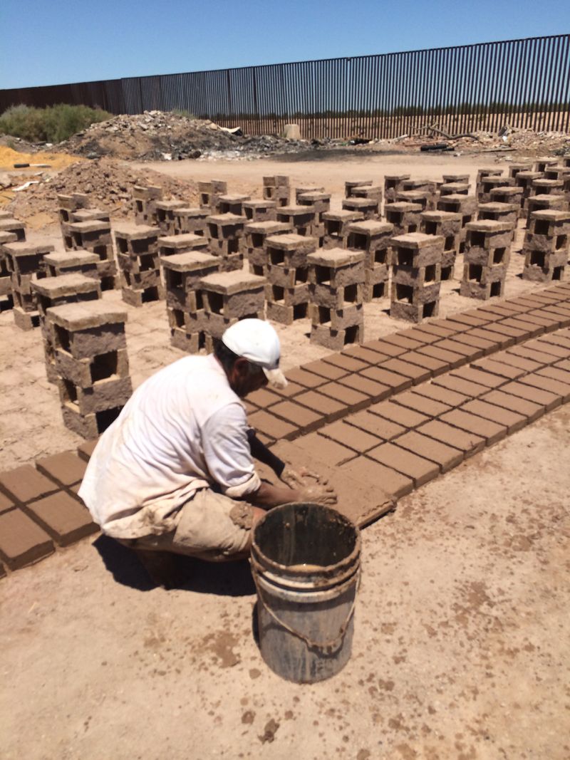 © Francisco Mata - Image from the La línea. photography project