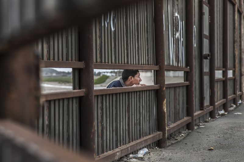 © Francisco Mata - Image from the La línea. photography project