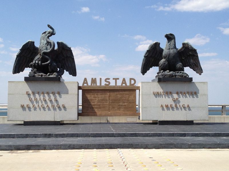 © Francisco Mata - Image from the La línea. photography project