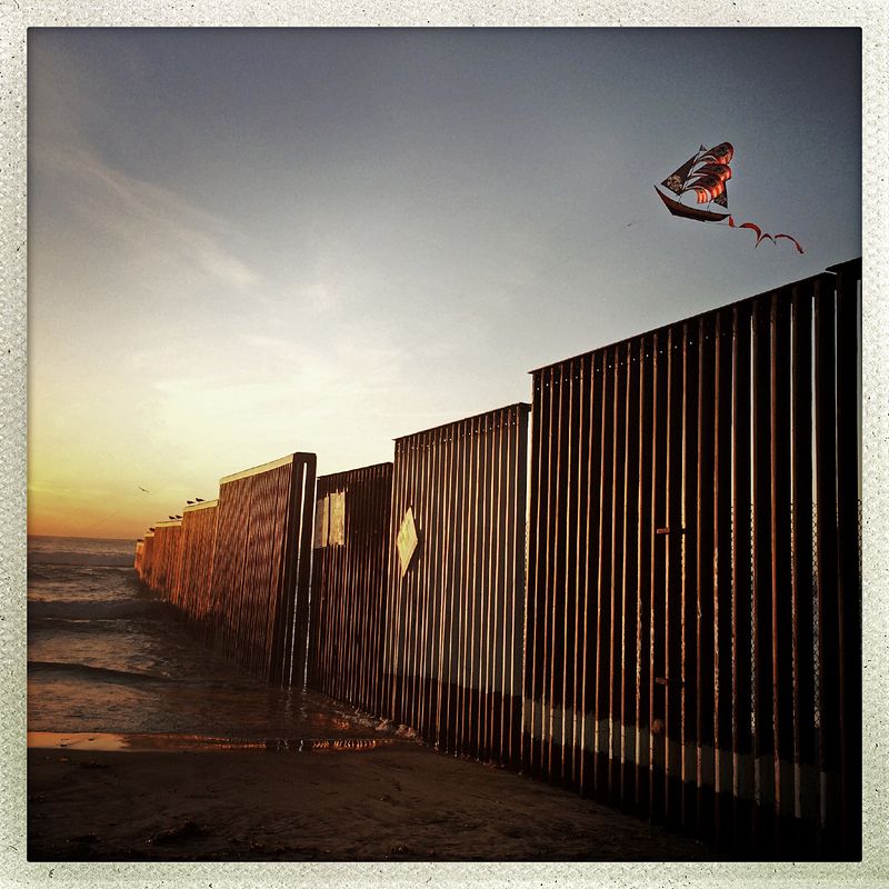 © Francisco Mata - Image from the La línea "B" photography project